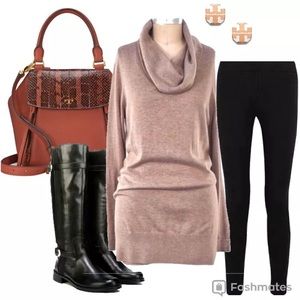 Gorgeous LOFT tunic cowl neck sweater